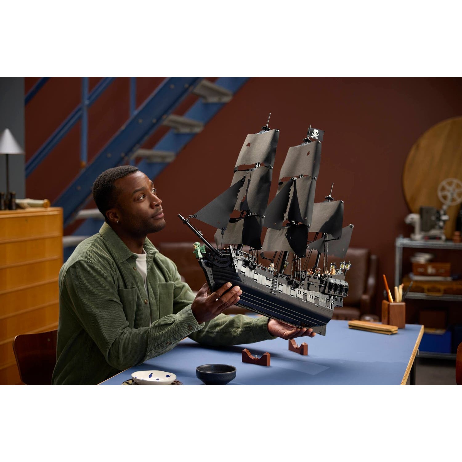 LEGO 10365 - Image 13/23