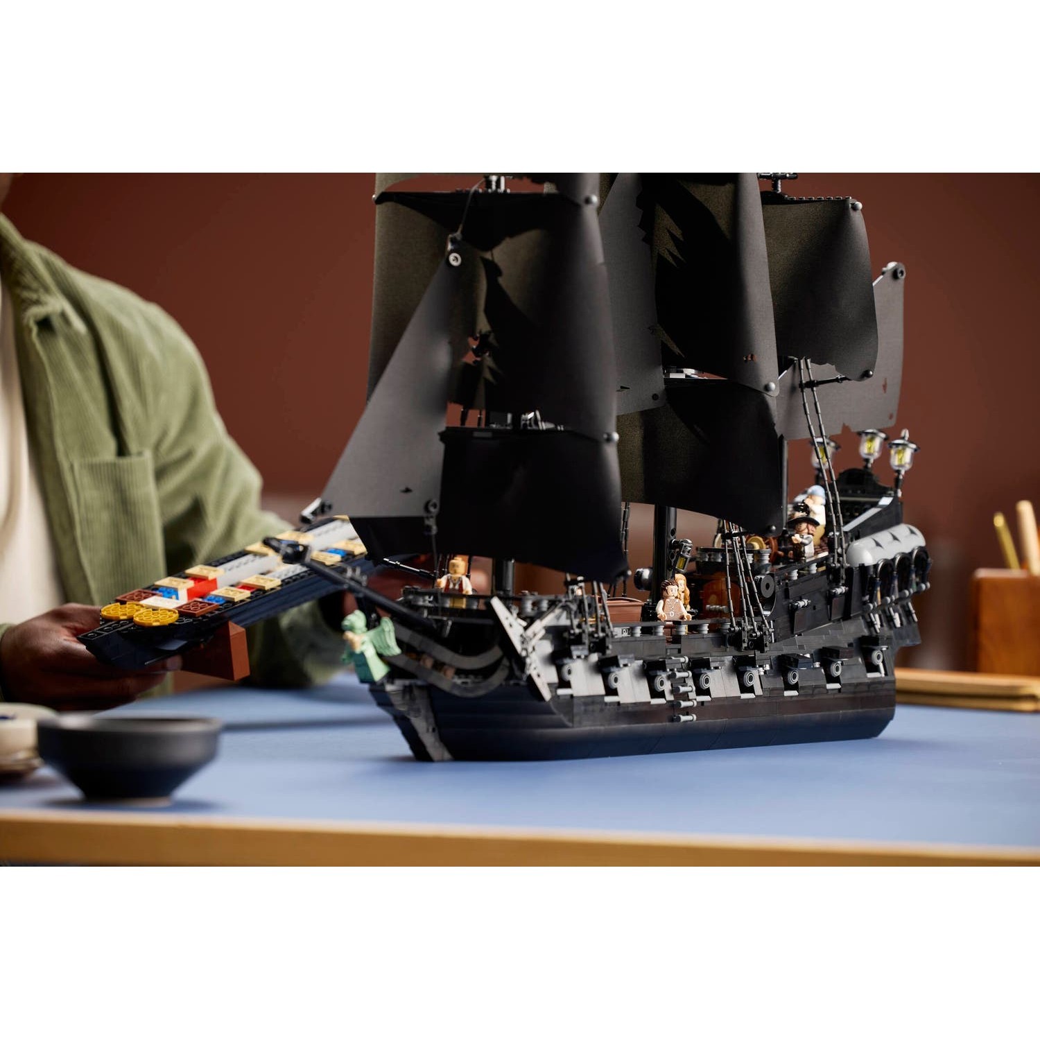 LEGO 10365 - Image 18/23