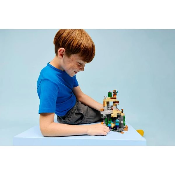 LEGO Minecraft 21587 - Image 8/12